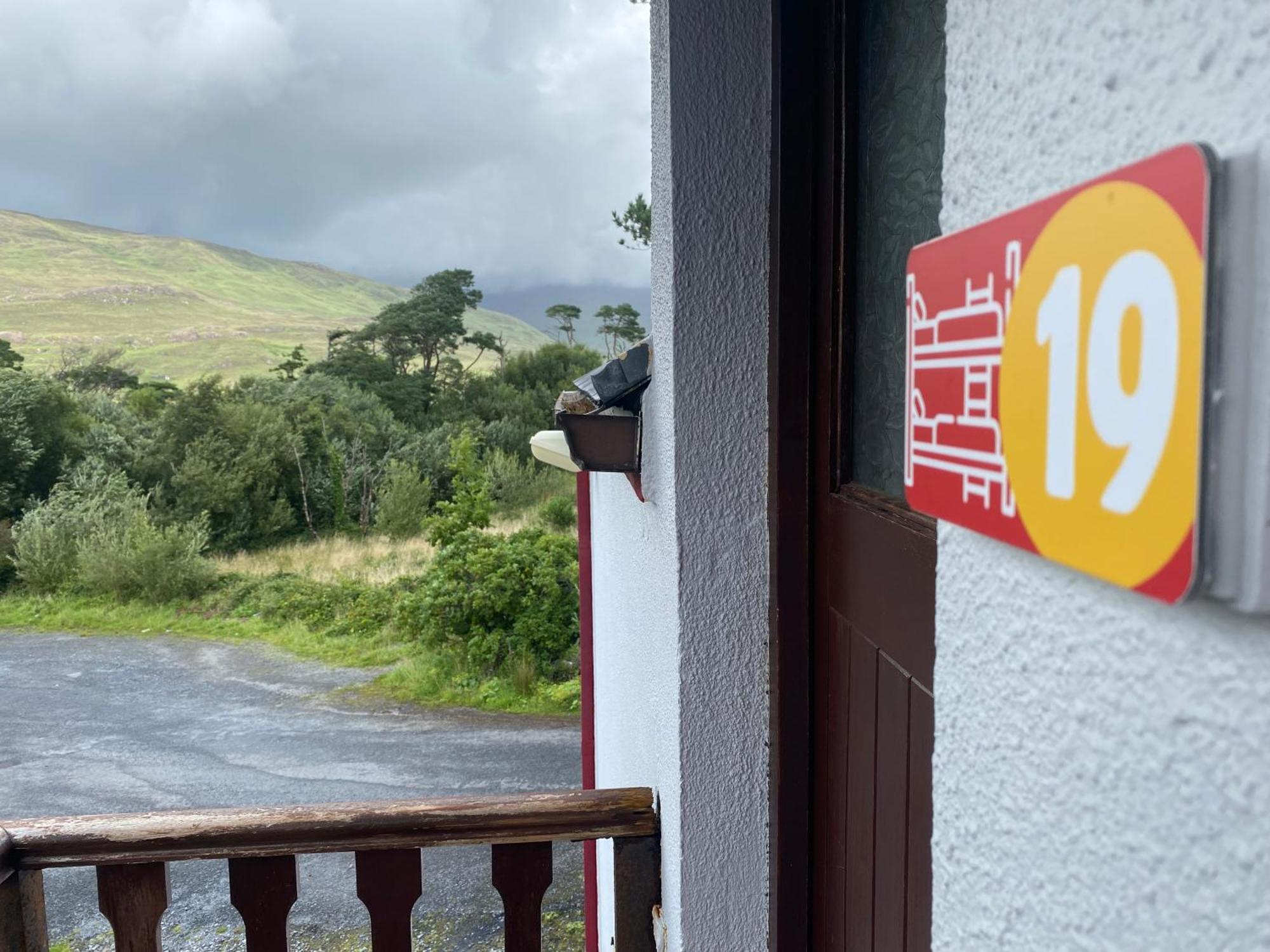 The Connemara Hostel - Sleepzone Leenaun Exterior photo